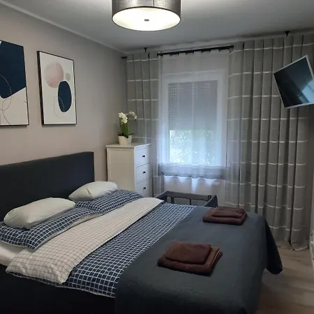 Ars Platinium Z Garazem Podziemnym - * Rewal